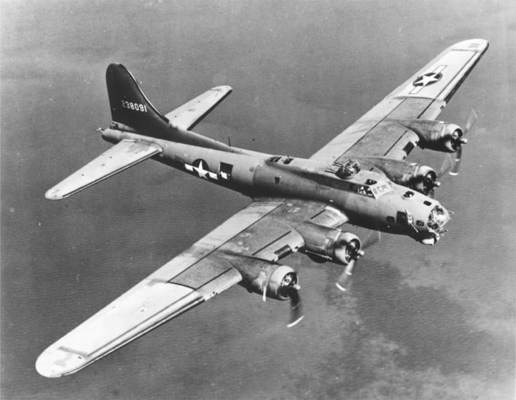 Boeing B 17 Flying Fortress on bomb run
