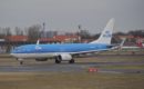 KLM Boeing 737 800 taxxing
